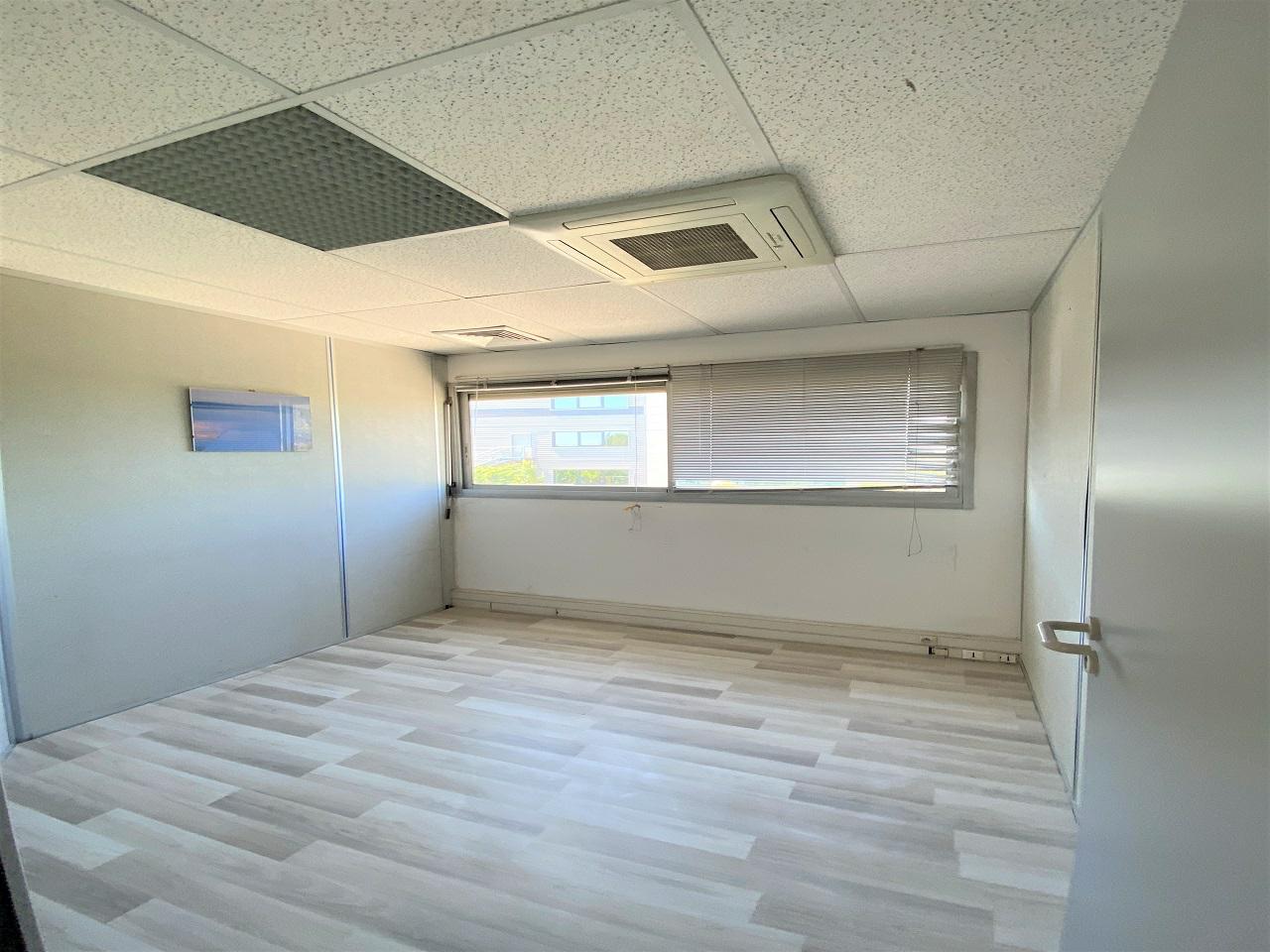 Bureau Aix-en-Provence 214m² Location bureau Aix-en-Provence Bouches-du-Rhône OLBUR2204252 9